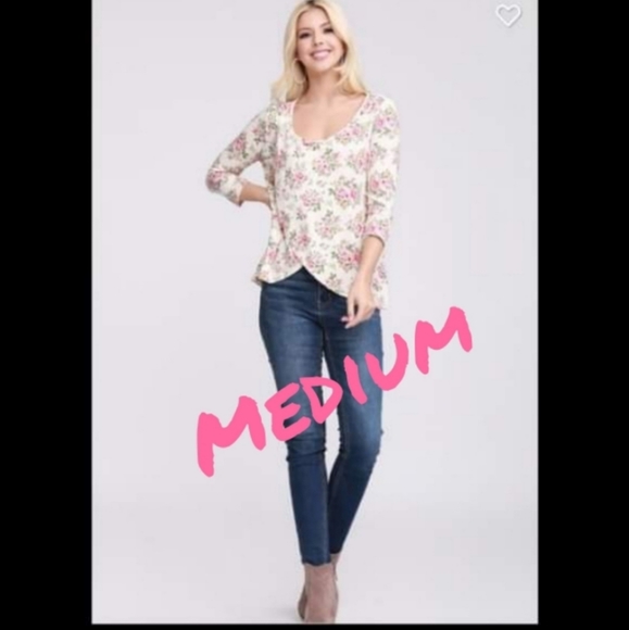 Doubleju Ivory 3/4 Sleeve Floral Blouse M NWT - Picture 2 of 5